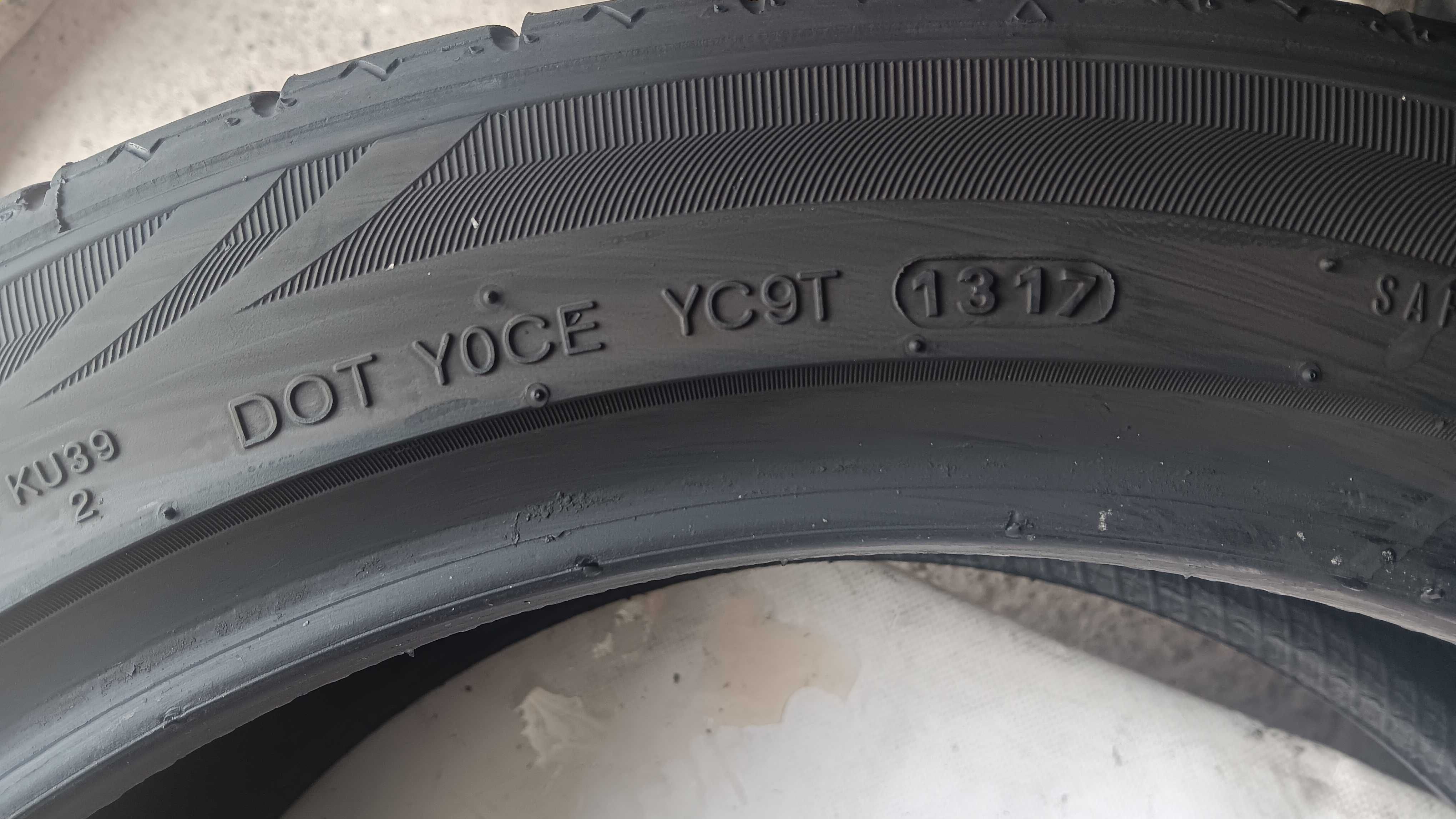 225/45/18 Kumho ecsta