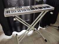 Arturia Keylab Essential 61 mk3+stojak