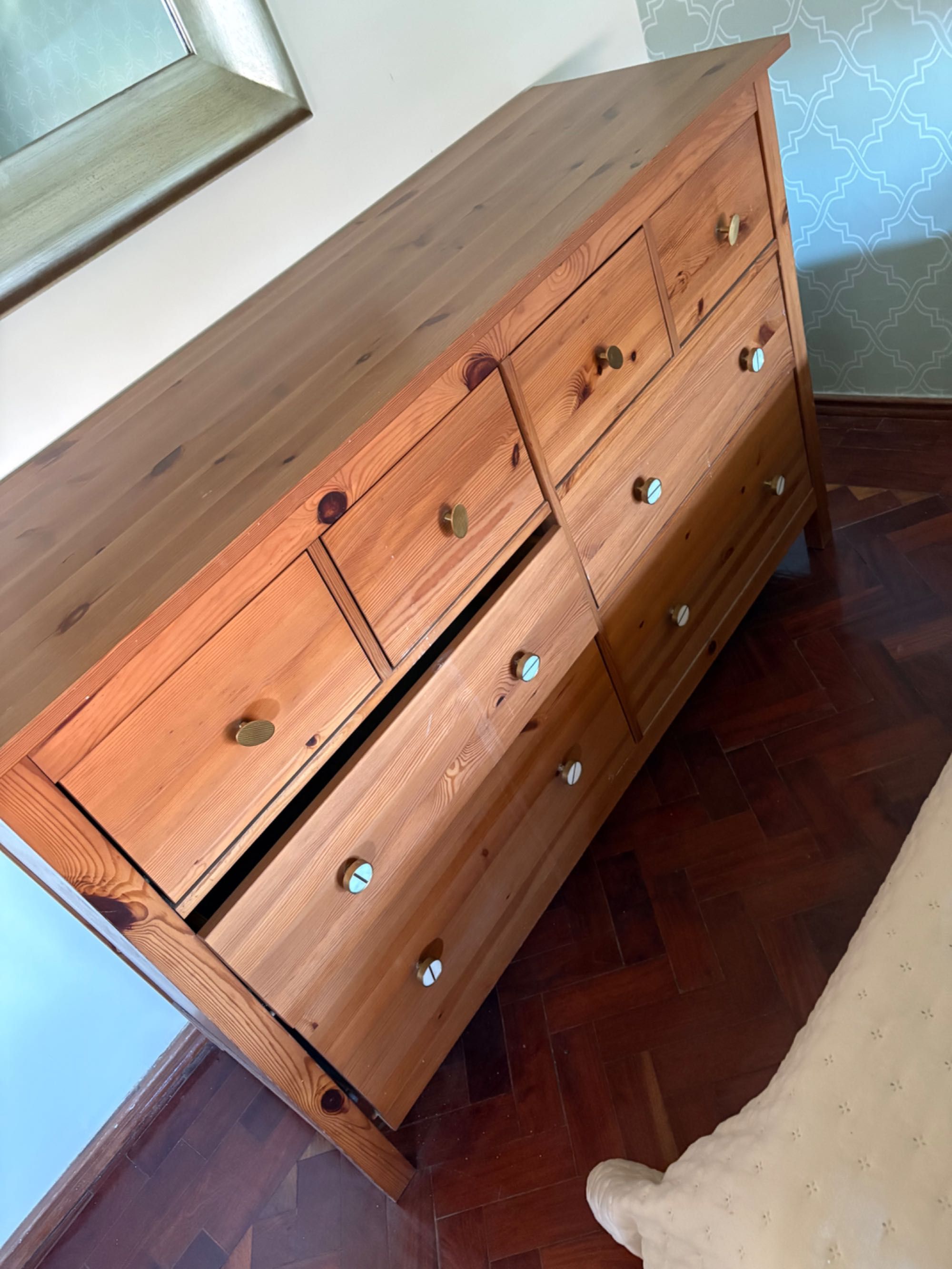 Comoda Hemnes ikea