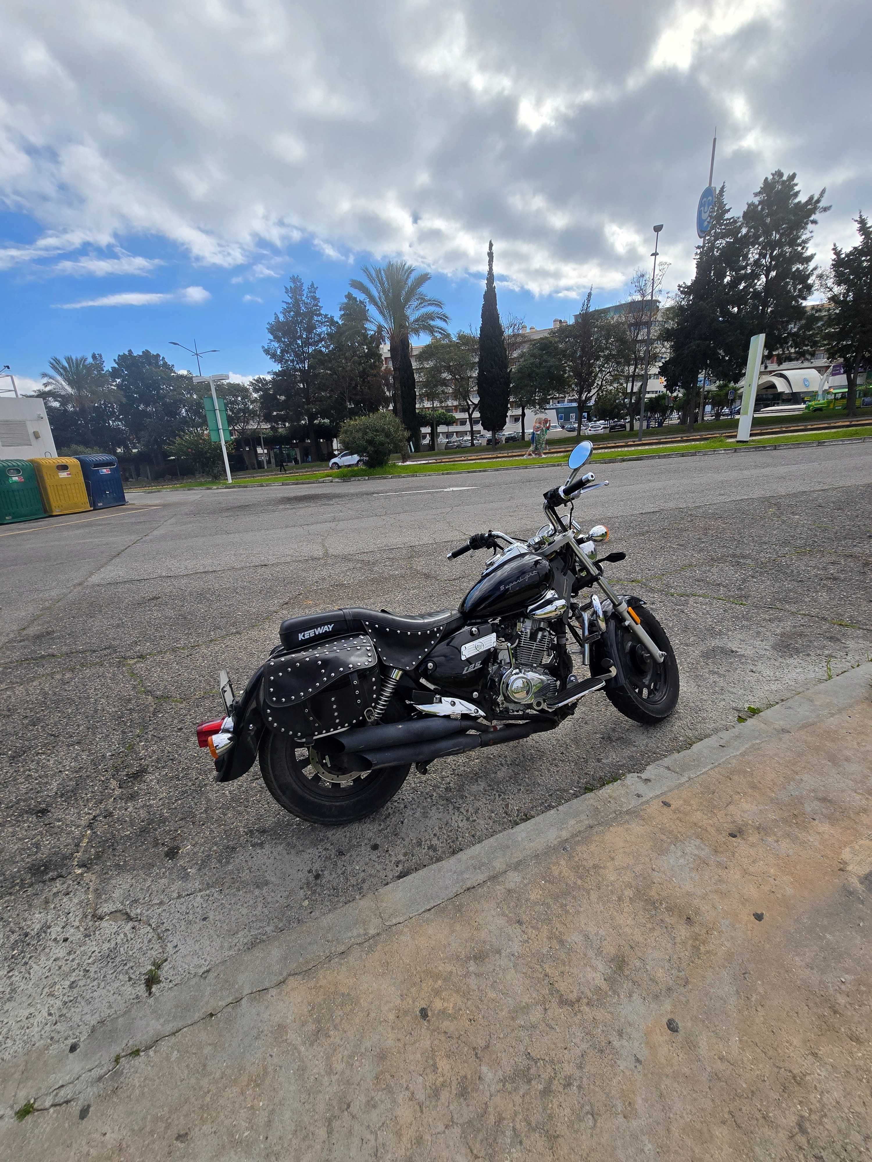 Super light 125cc  vendo barato