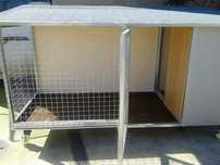 Canil ou Gatil com casota interior