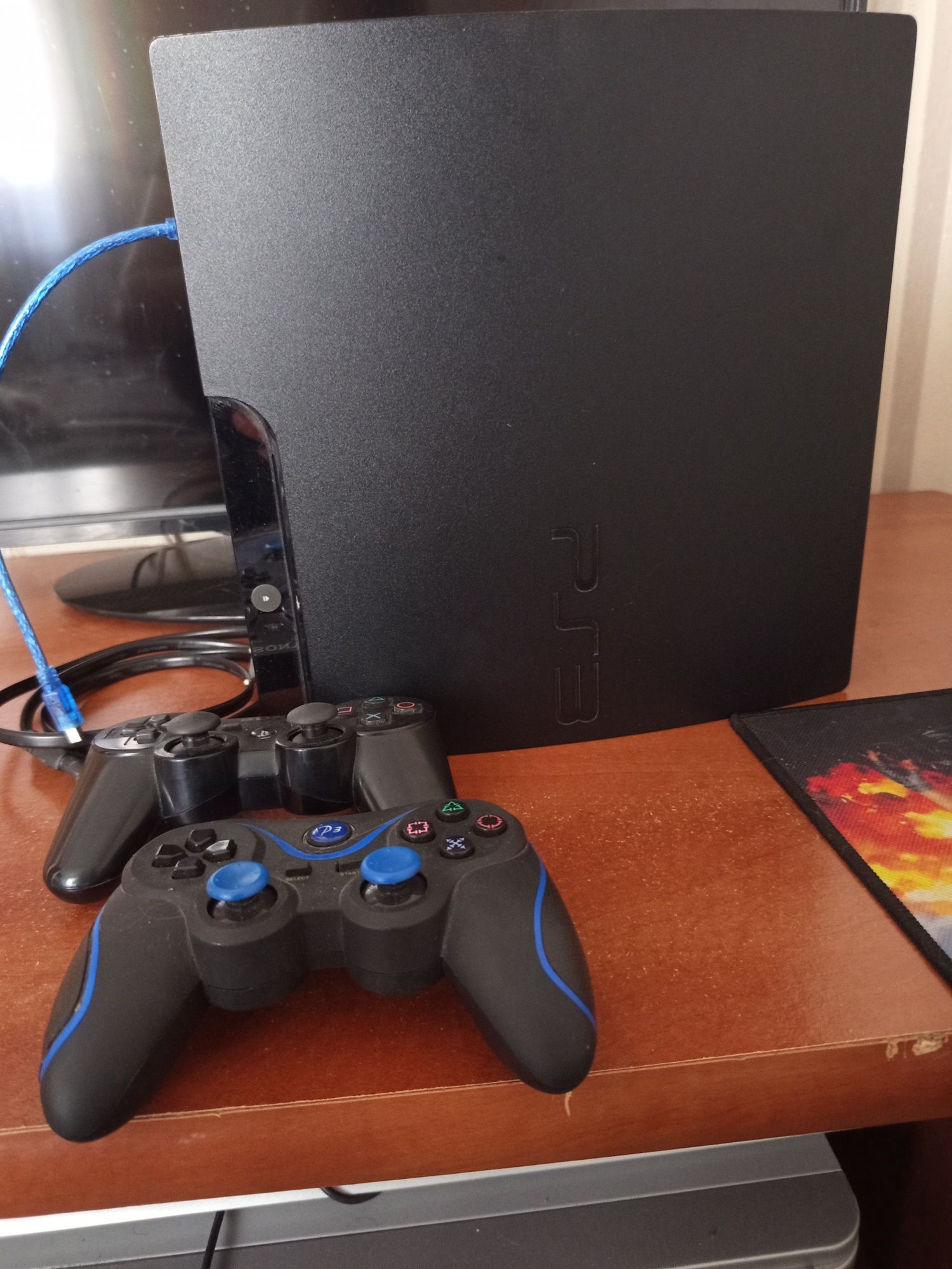 Ps 3 slim 320Gb.