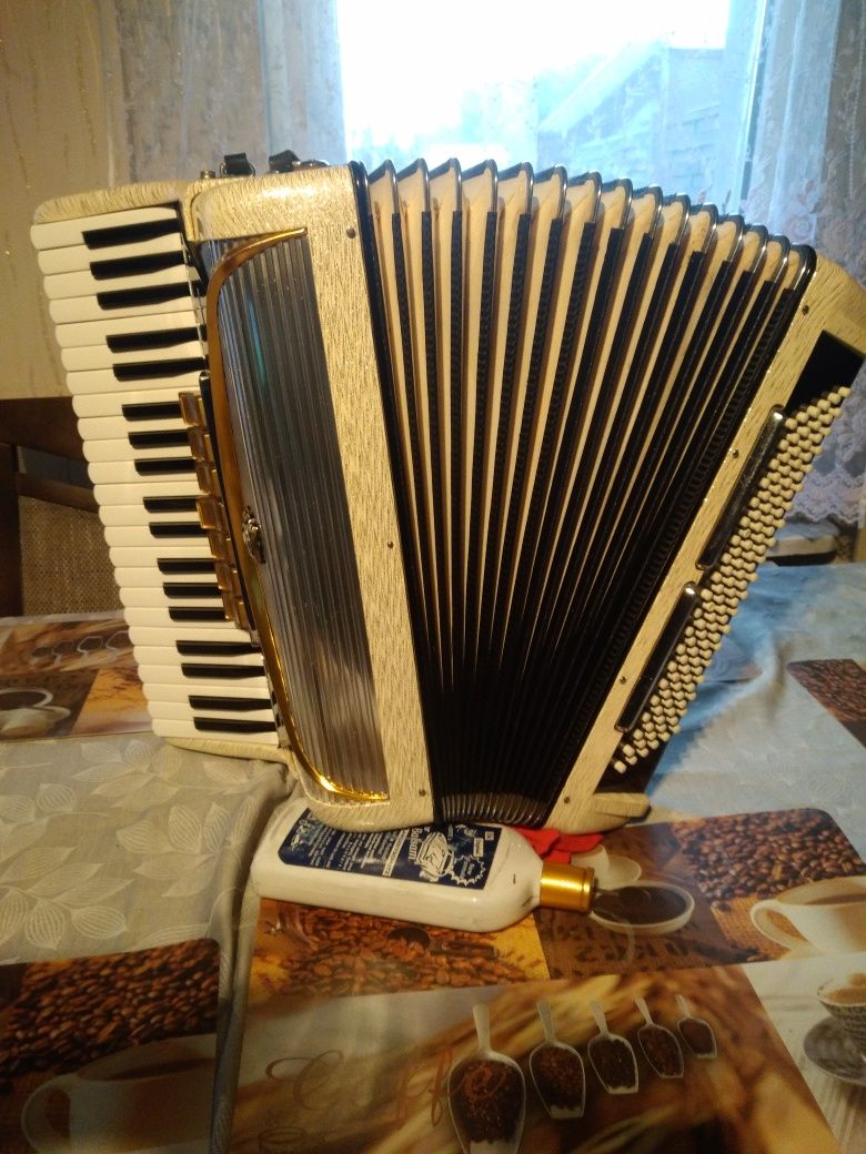 Akordeon SETTIMIO SOPRANI 120basów