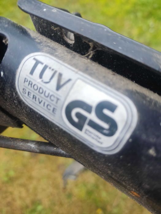 Bagażnik rowerowy na 4 rowery dach