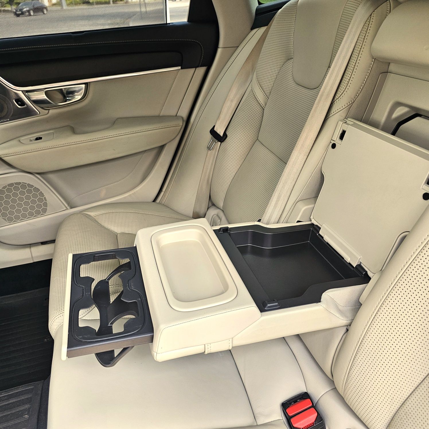 Volvo V90 Cross Country  T6 AWD INSCRIPTION ПНЕВМА