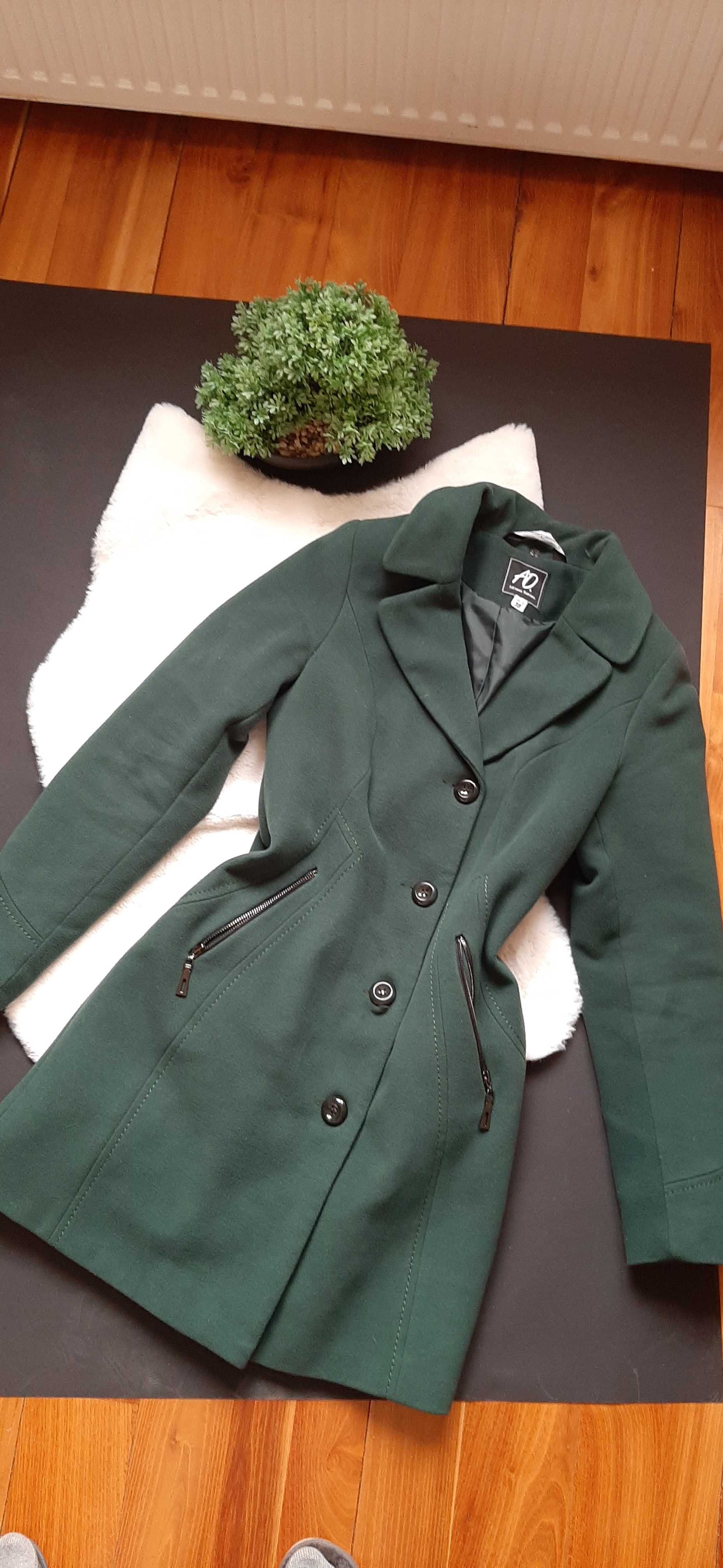 Wełnuany płaszcz zimowy 36, 38 zielony długi