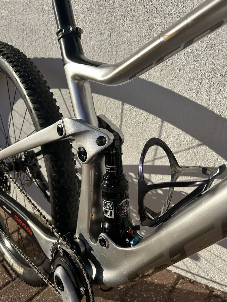Scott Spark WC RC Sram AXS edição limitada Nino Schurter