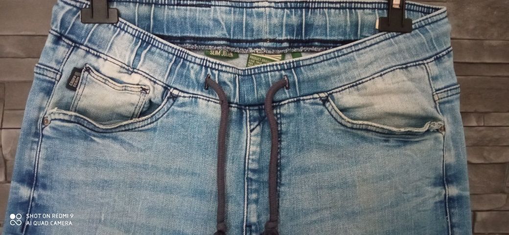 Spodnie męskie jogger Slim Cropp r. L