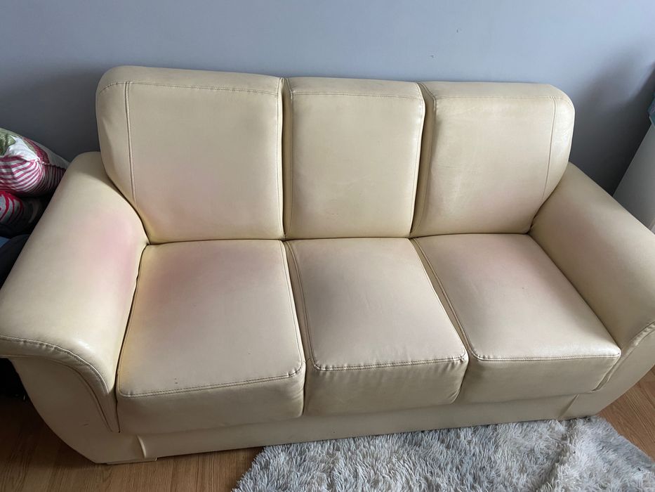 Sofa, kanapa jasna