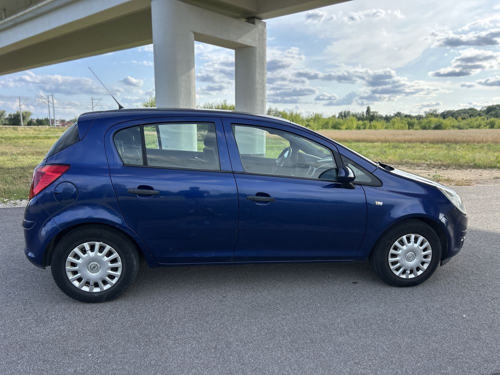 Opel Corsa D 1.2 16v. Salon PL. 2009r.