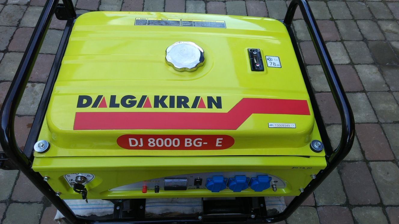 Бензиновый генератор Dalgakiran DG 8000 BG-E