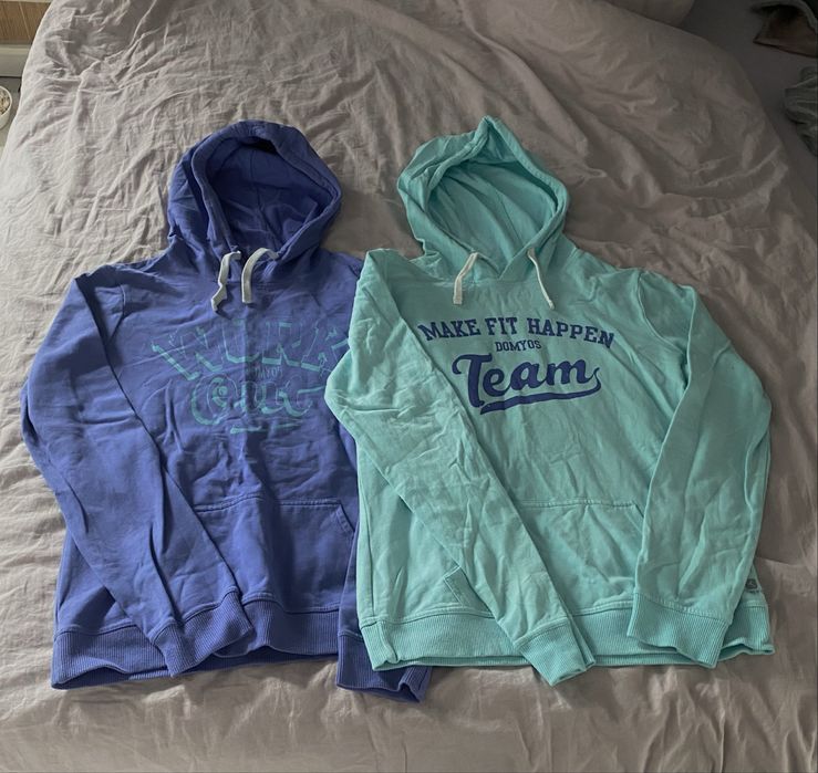 2 bluzy z kapturem Domyos