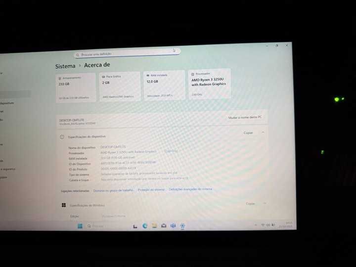Asus F512D ( com marcas de uso)