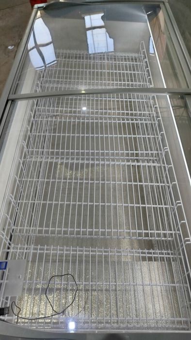 Ларь морозильный UGUR 185. 210.см