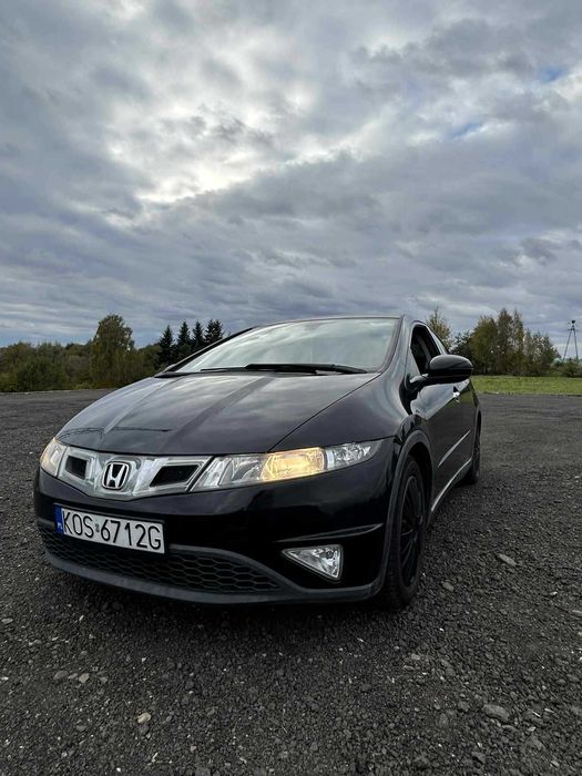 Honda Civic Ufo VIII 1.8 VTEC LPG serwisowana faktury opłaty do 2026