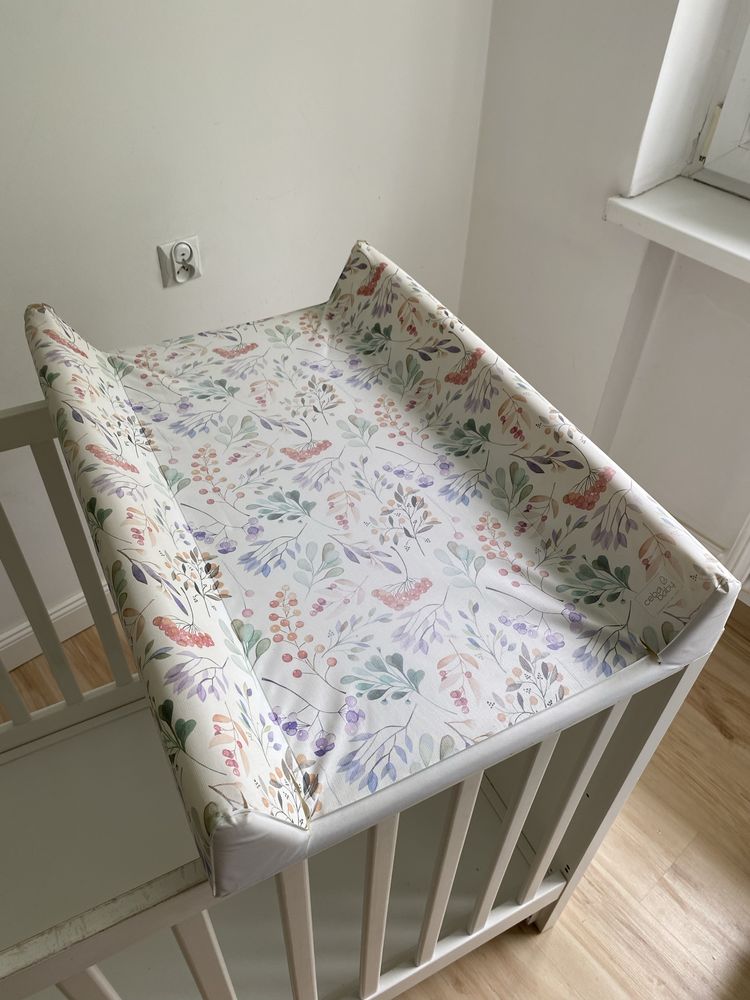 Łóżeczko dziecięce z przewijakiem IKEA STUVA białe 86x126x67