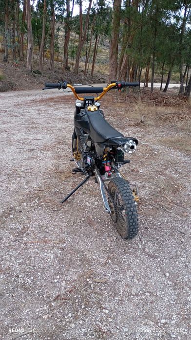 Mota pit bike 125