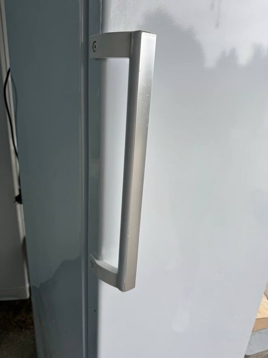 Холодильна шафа Whirlpool #07248