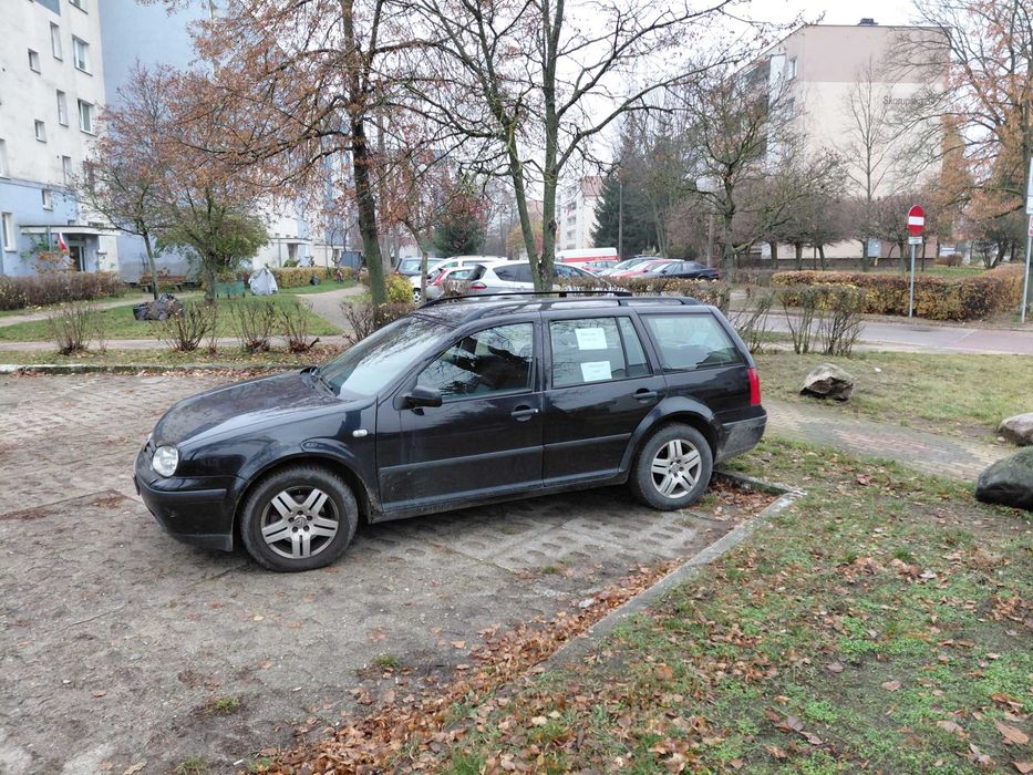 Sprzedam golfa 4 1.9 tdi 2002 r.