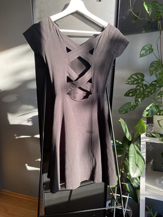 Czarna sukienka tally weijl