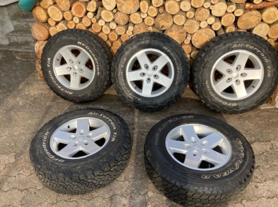 5 x Koła alufelgi z oponami jeep wrangler cherokee