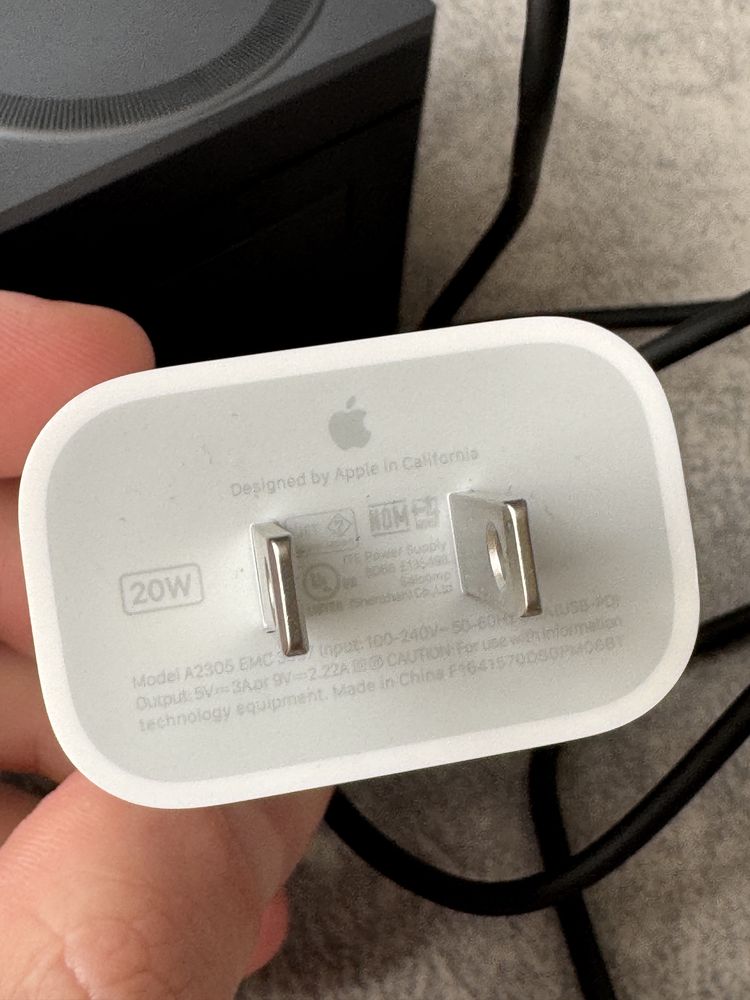 Док-станция Anker 3-in-1 Cube with MagSafe (Y1811JA1)