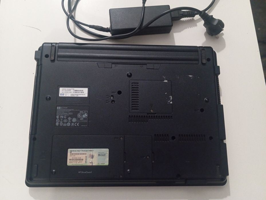 Ноутбук HP Compaq 6720s