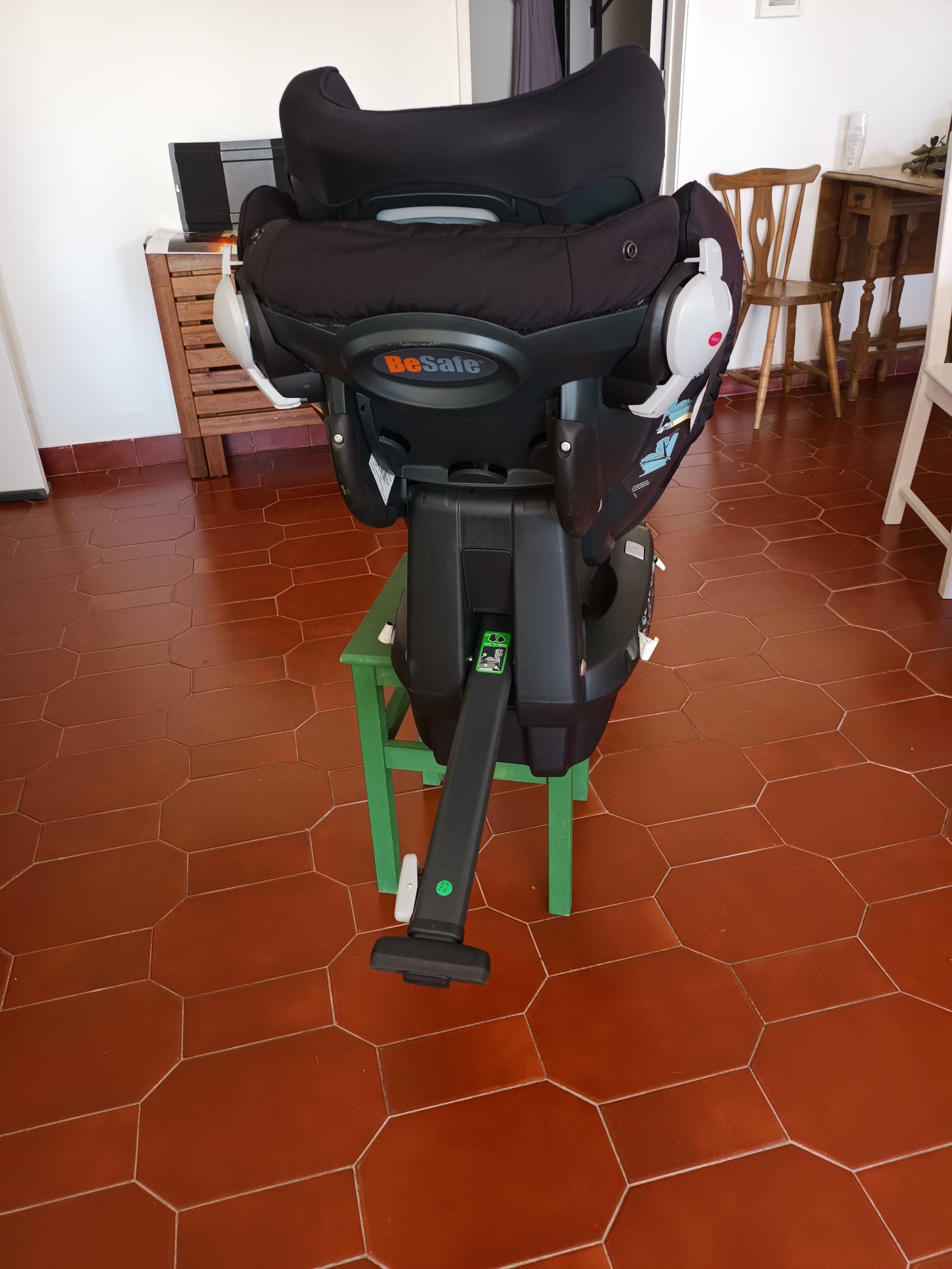 Cadeira Auto Be Safe IZI COMBI X4 + ISOFIX