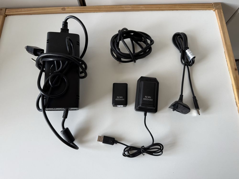 Xbox 360 ELITE + Kinect + Gry
