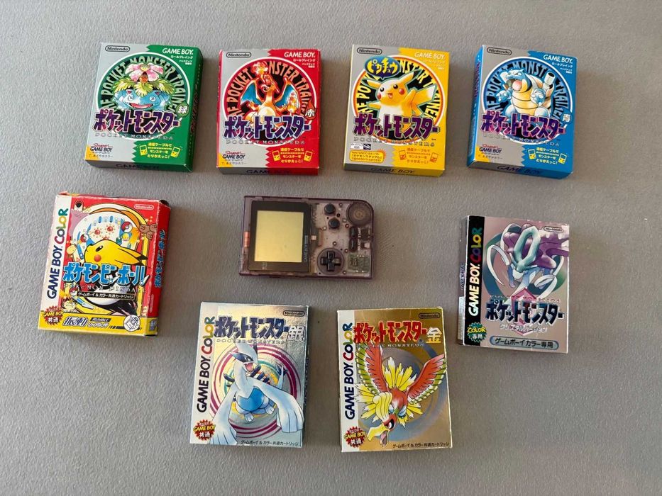 Gra konsola GameBoy wersja japońska plus gry Pokemon