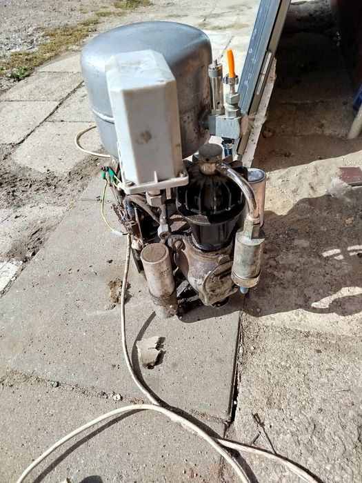 Sprężarka protetyczna chirana