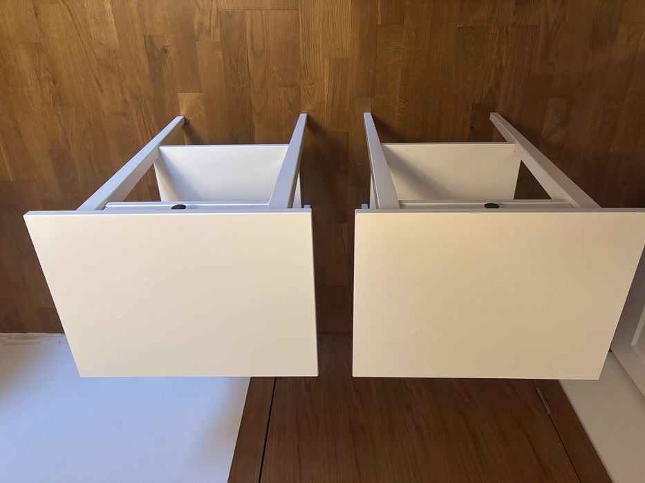 2 szafki nocne hemnes Ikea rezerwacja!