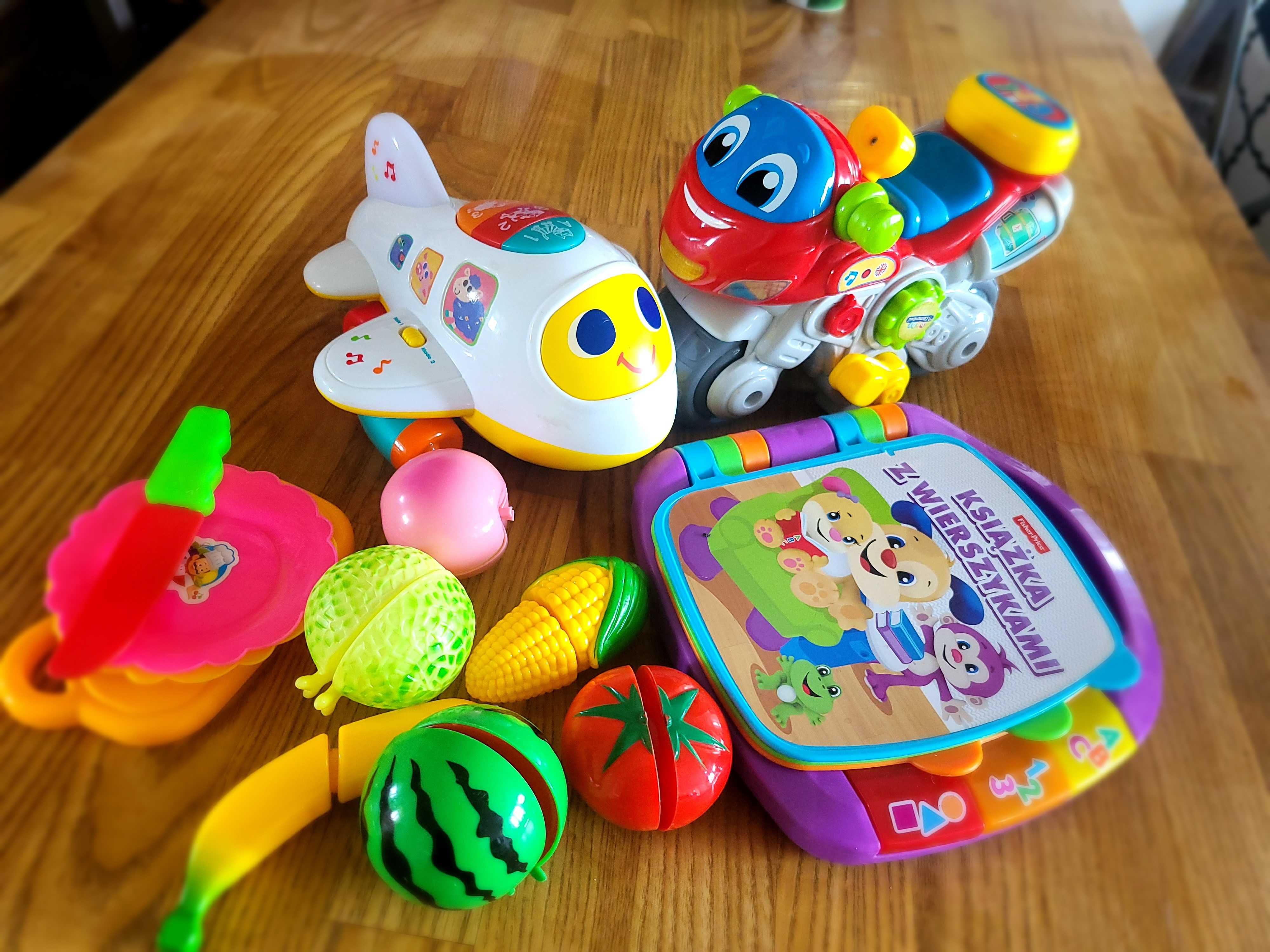 Zabawki motor Clementoni, samolot, książka z wierszykami Fisher Price