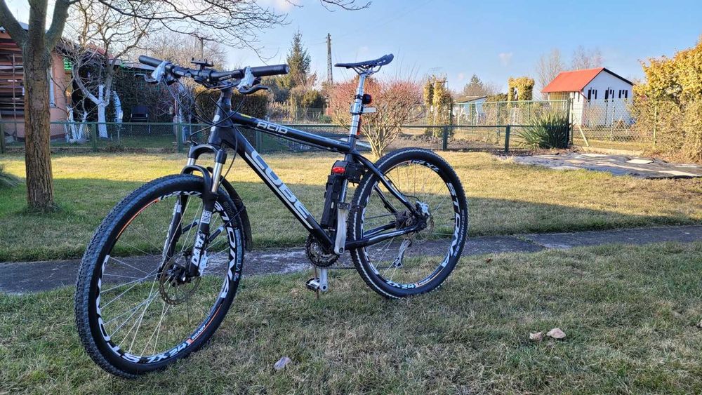 Rower MTB górski CUBE - ACID Shimano Deore XT Rock Shox Dart 3