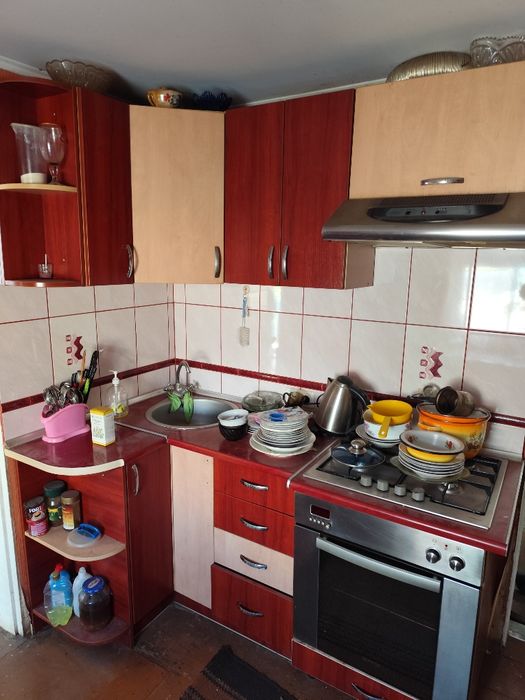 Здається половина дому з окремим входомпо вул.Бориса Луцького 26