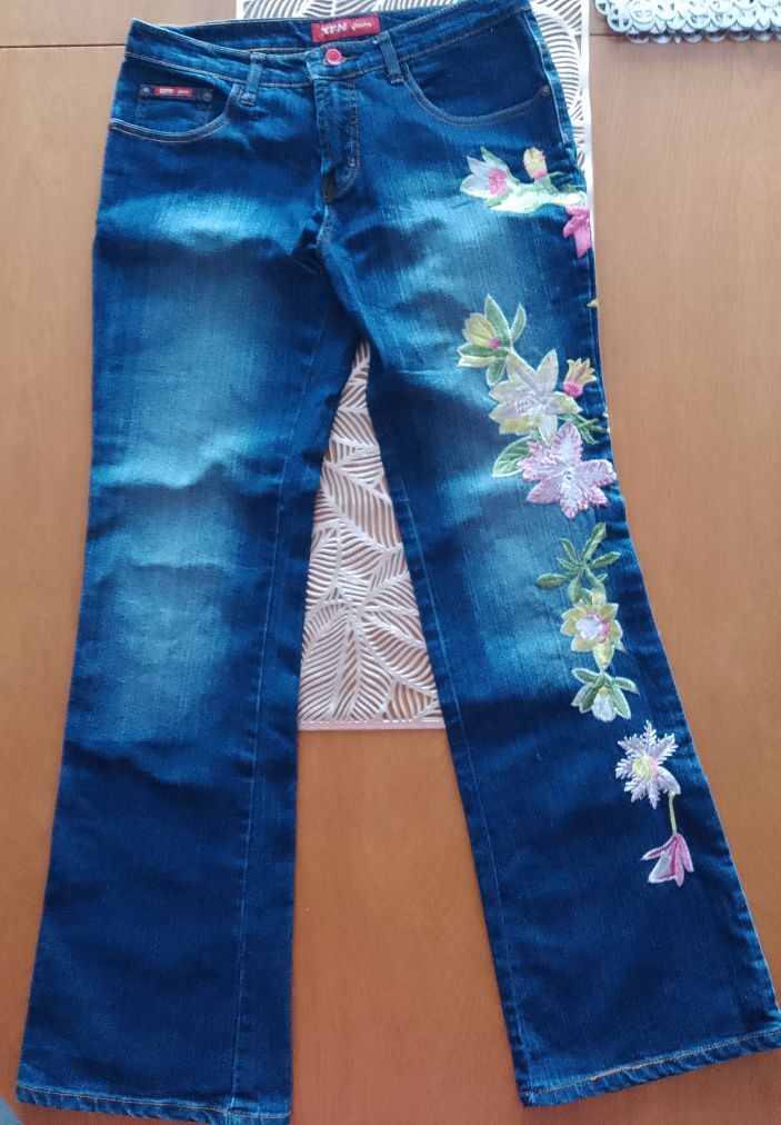 Spodnie jeans /dżinsowe 38