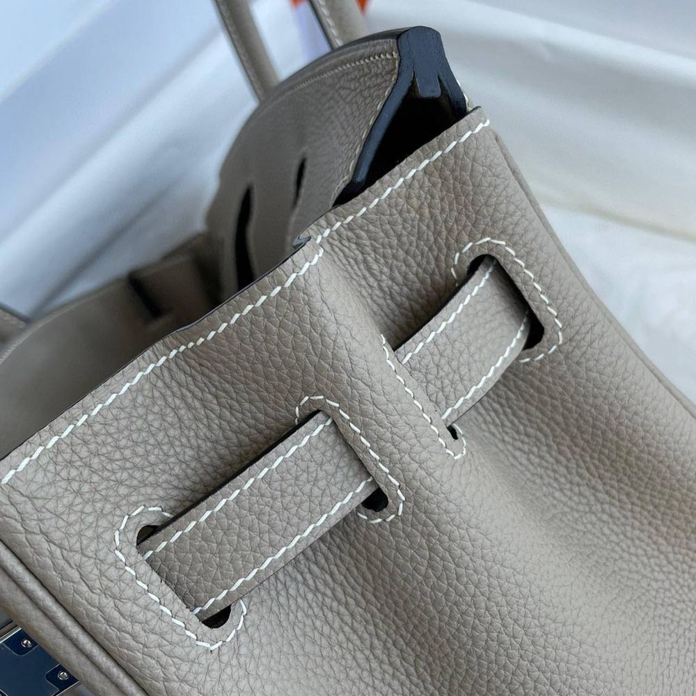 Birkin 30 в нежном сером цвете