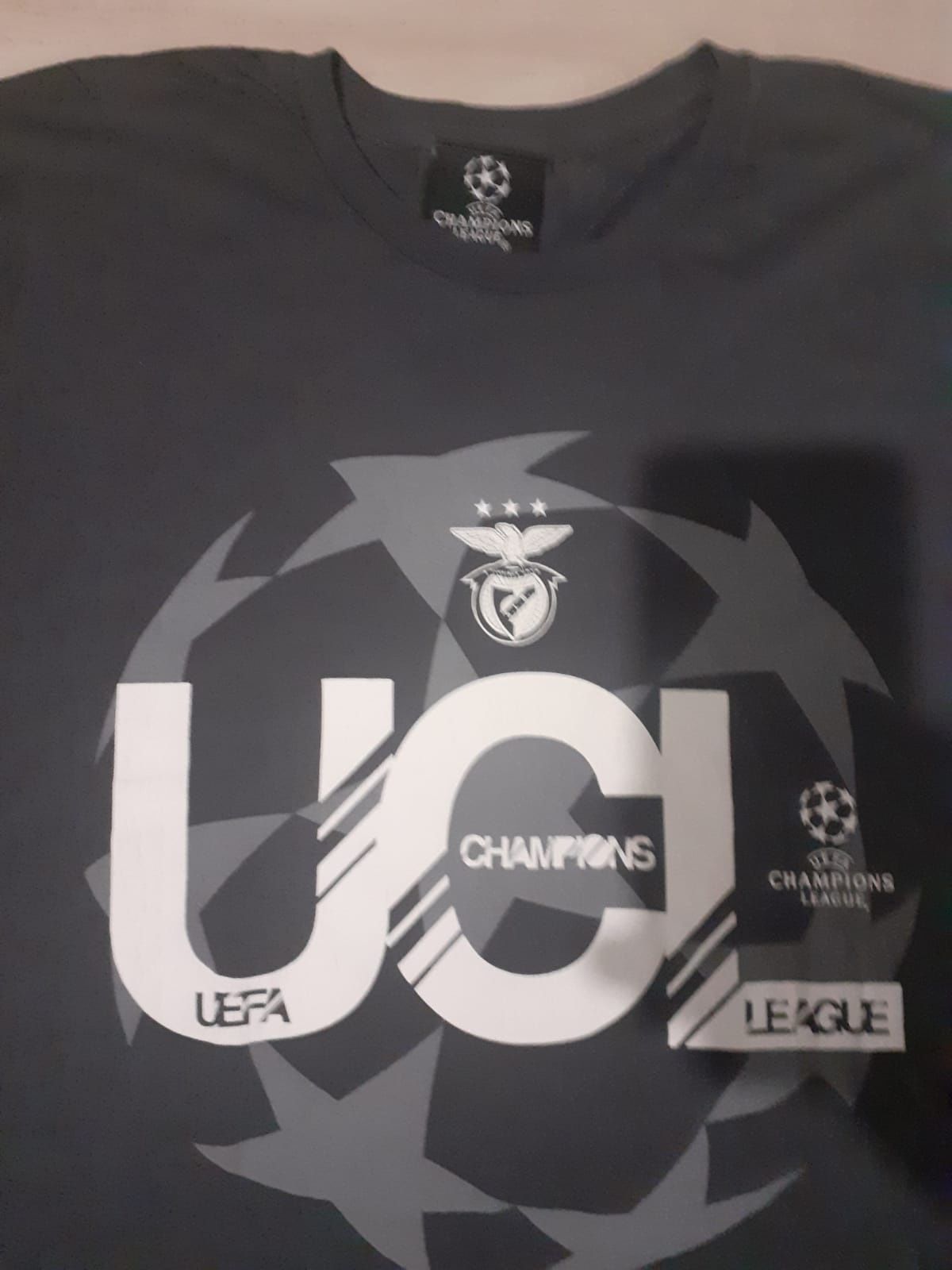 T-Shirt Benfica Champions League Tamanho L