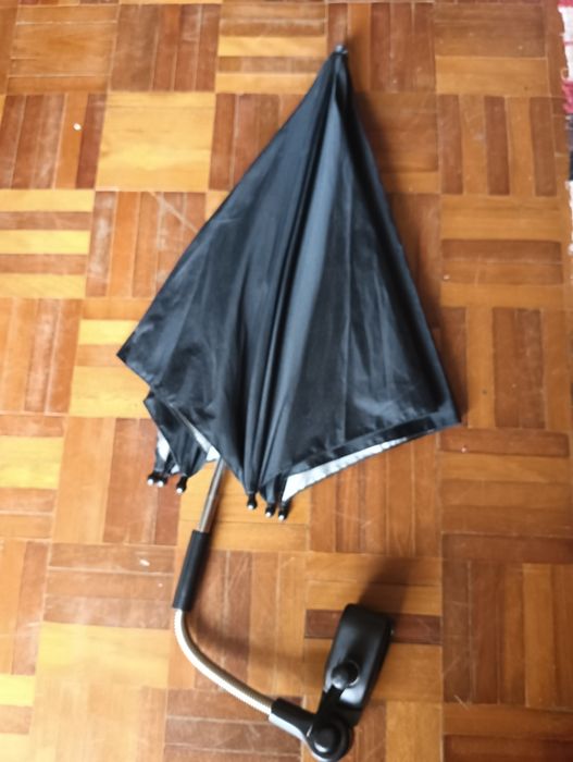 Guarda Chuva / Guarda sol para carrinho de bebé  COMO NOVO!