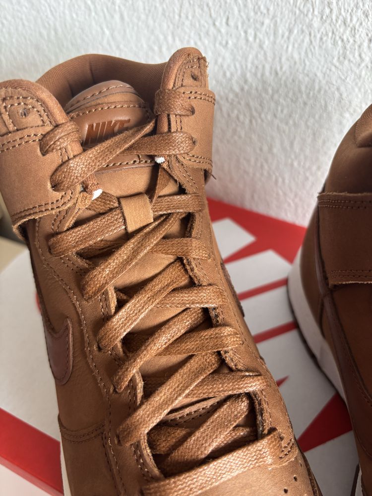 Nike Dunk High tamanho 38,5 Novas