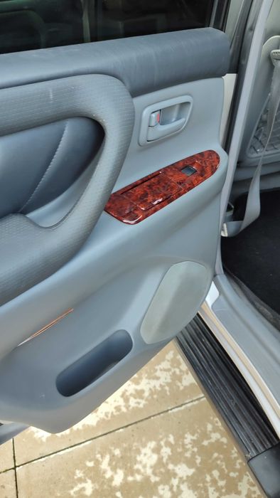 Toyota Land Cruiser HDJ100 4.2