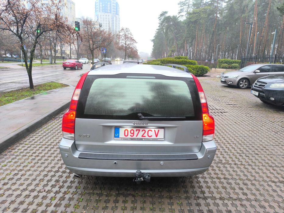 Volvo V70 2.4 дизель автомат