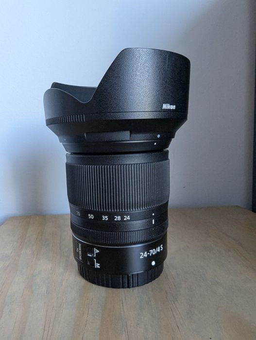 Nikon Z 24-70 em bom estado