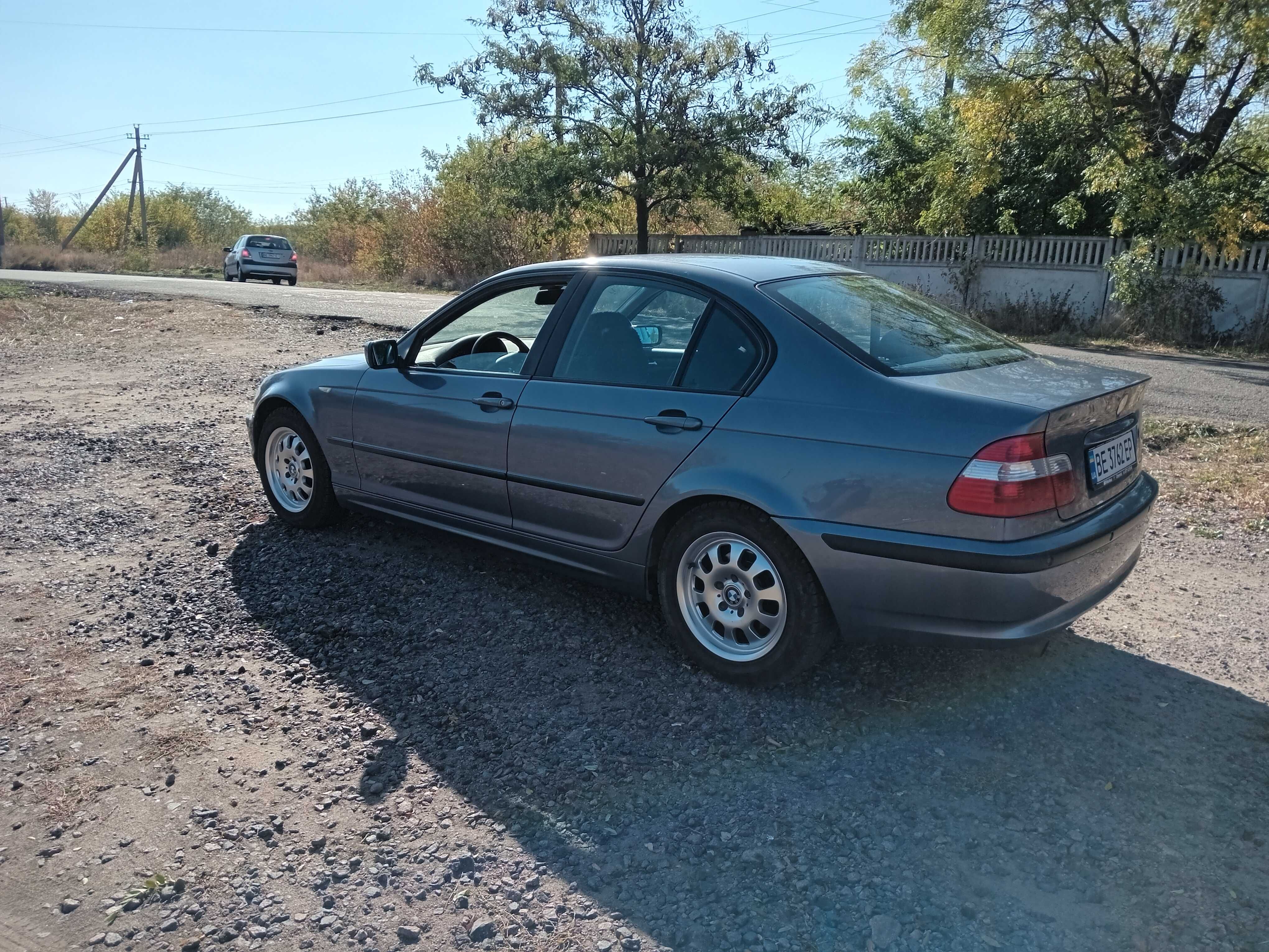 ПродамBMW 318 2003 рв