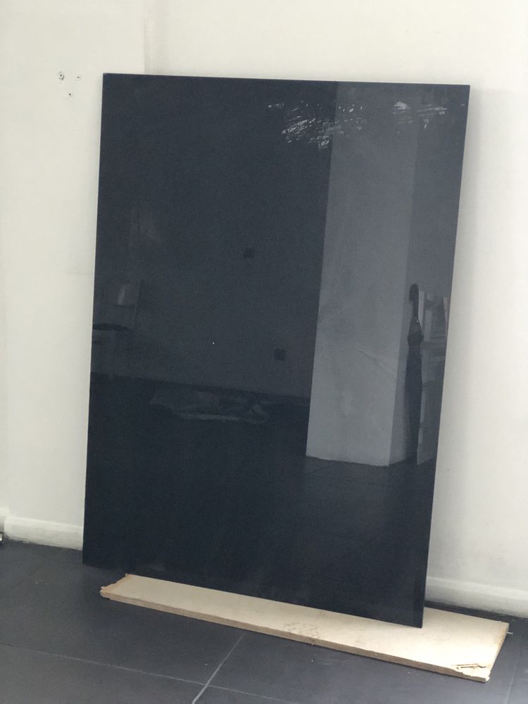 Vidro temperado ideal para mesa.