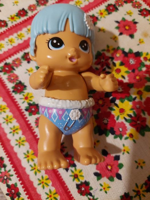 LITTLE Live Babies Bizzy