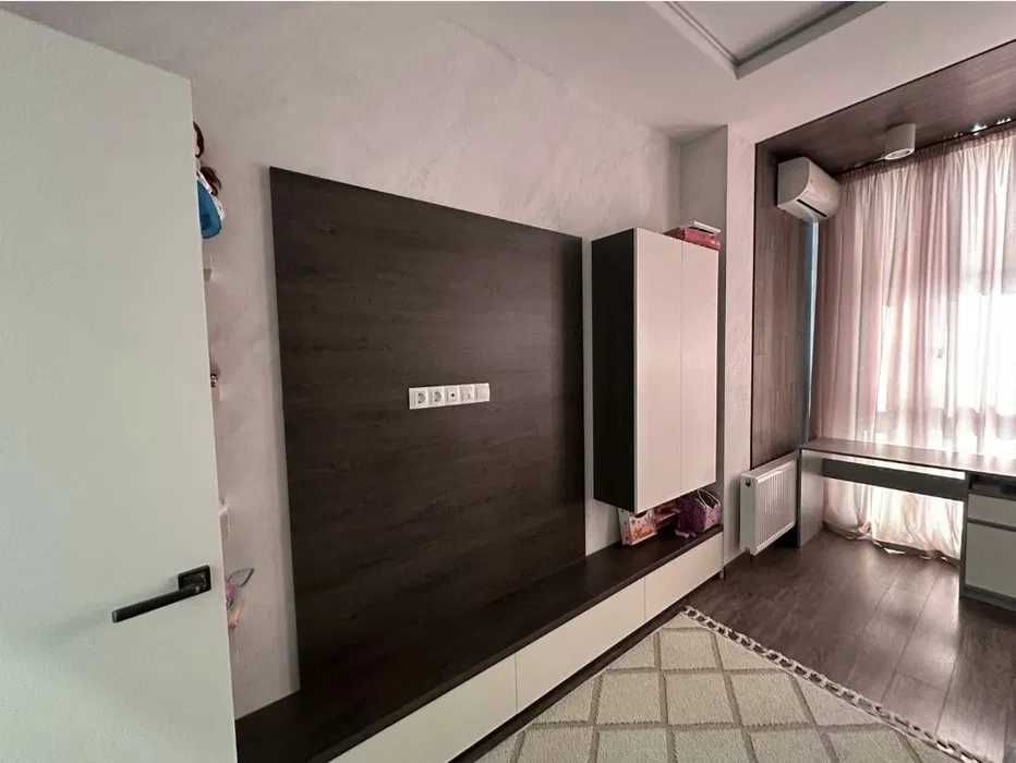 Продам 2 квартиру с шикарным ремонтом в ЖК" Павловский кварталл"