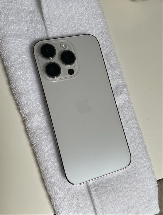 Iphone 14 pro Silver