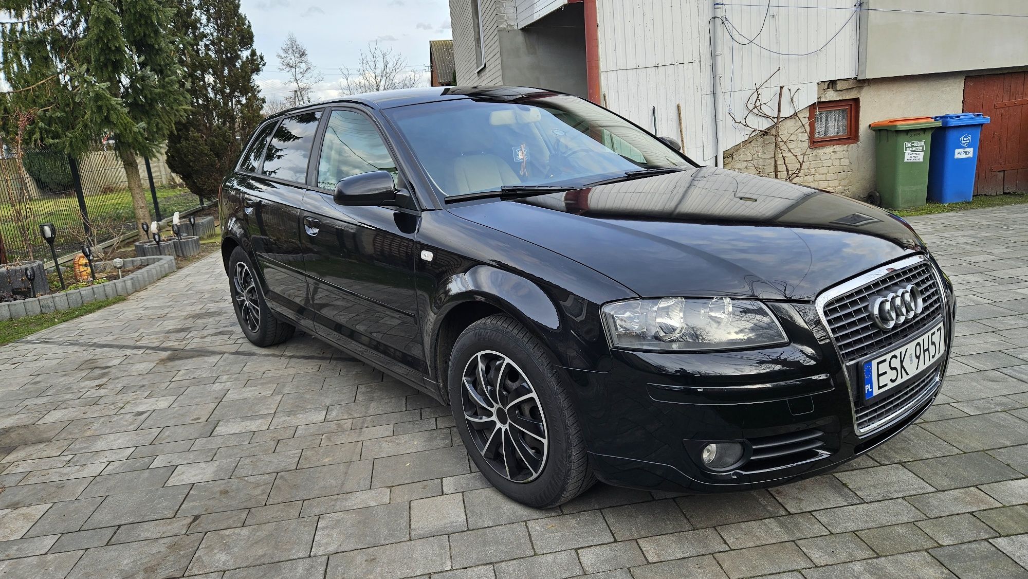 Audi A3 8P 2.0tdi 140km