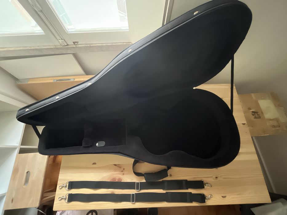 Estojo semirigido de guitarra classica marca Stagg